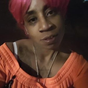 Meet your Posher, Latonya